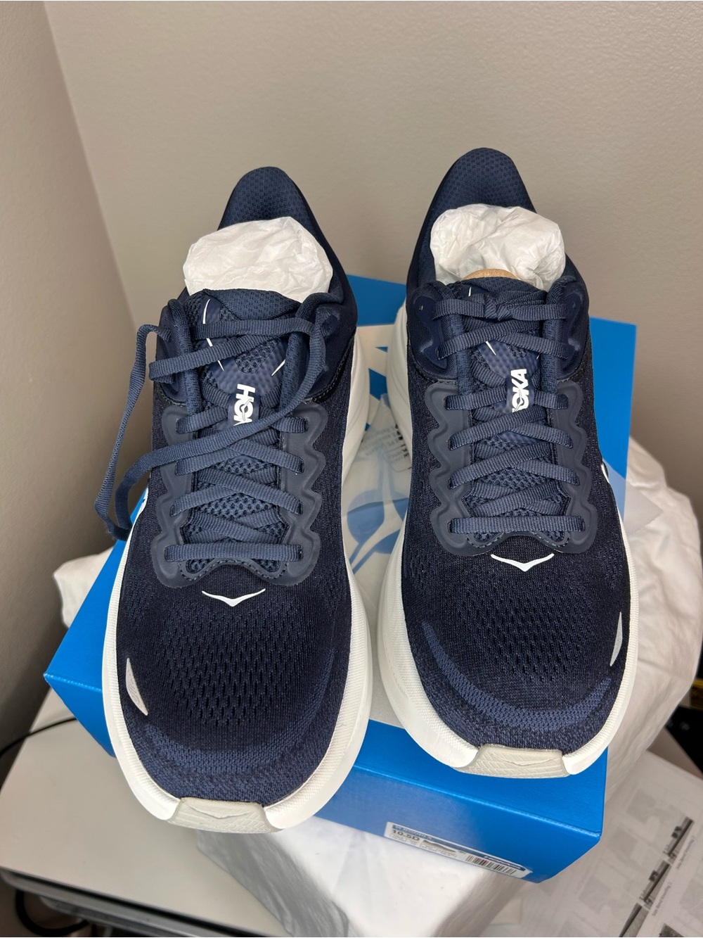 Hoka Men's Navy and White Athletic Running Shoes Bondi 9